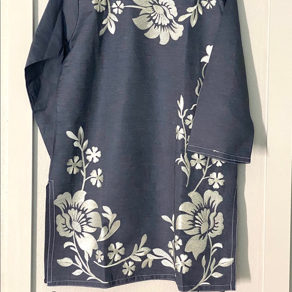 New Kurta - Picture 2 of 2